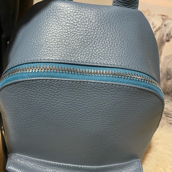 New Italian leather backpack - Picture 8 of 14